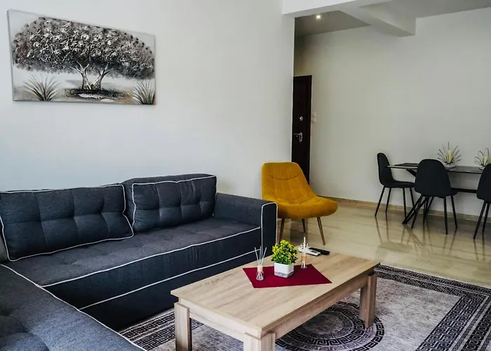 Silver Central Apartment